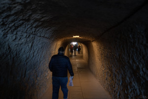 毎年恒例の弁財天入口の洞穴